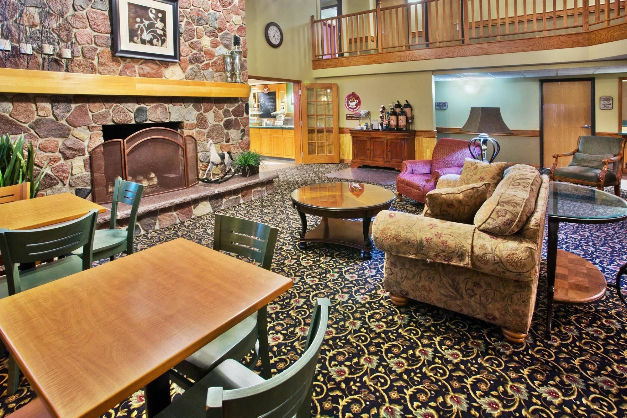 Americinn By Wyndham Kearney Extérieur photo